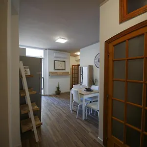 Angolo 29 Bed and breakfast